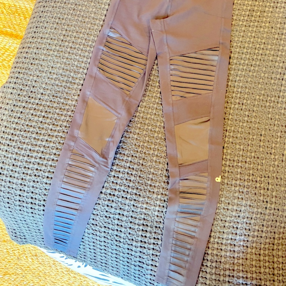 Alo Yoga Moto Legging black, small